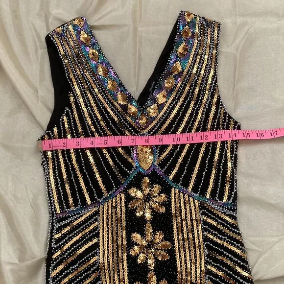 flapper like gold and black  sequins dress - Picture 7 of 8